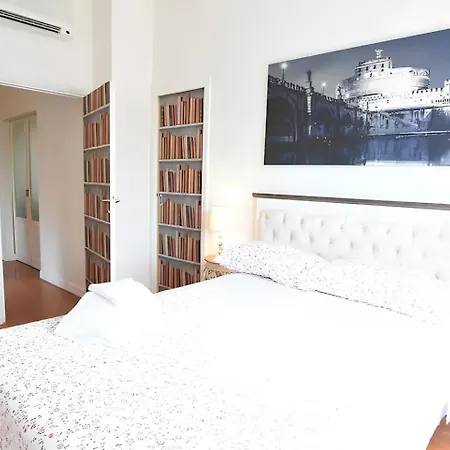 Romantic Metro Flaminio